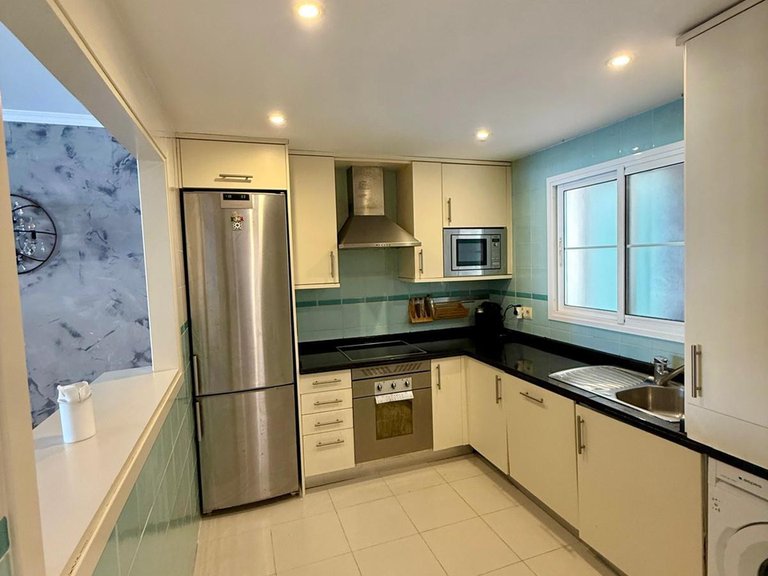 Apartment for Sale in Sotogrande Marina, Malaga 11