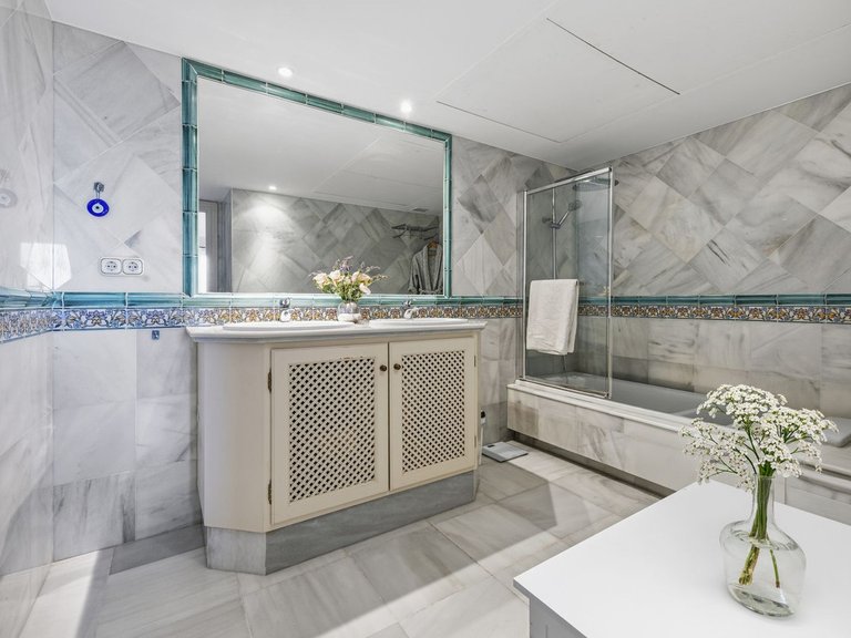 Apartment for Sale in Monte Halcones, Malaga 17