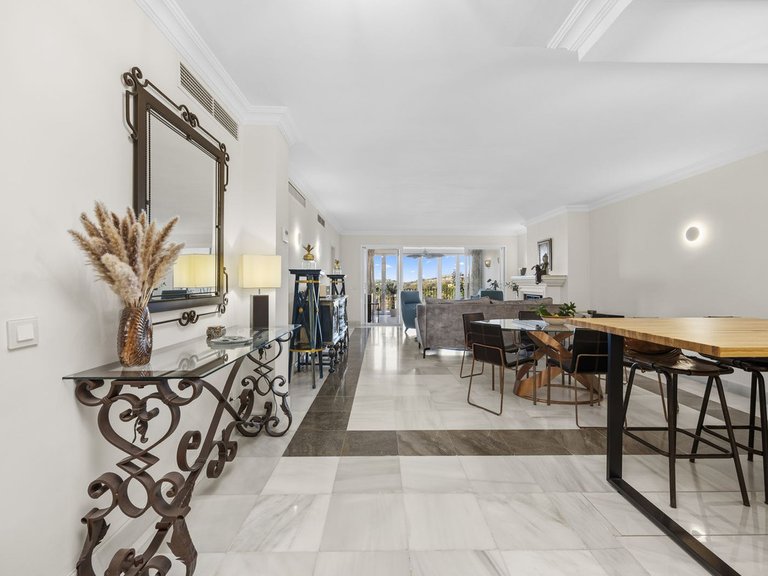 Apartment for Sale in Monte Halcones, Malaga 7