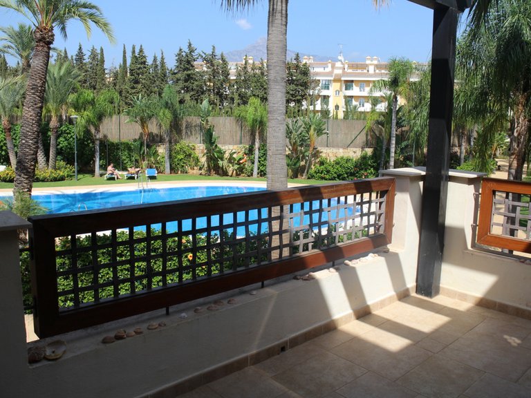 Apartment for Sale in Nueva Andalucía, Malaga 24