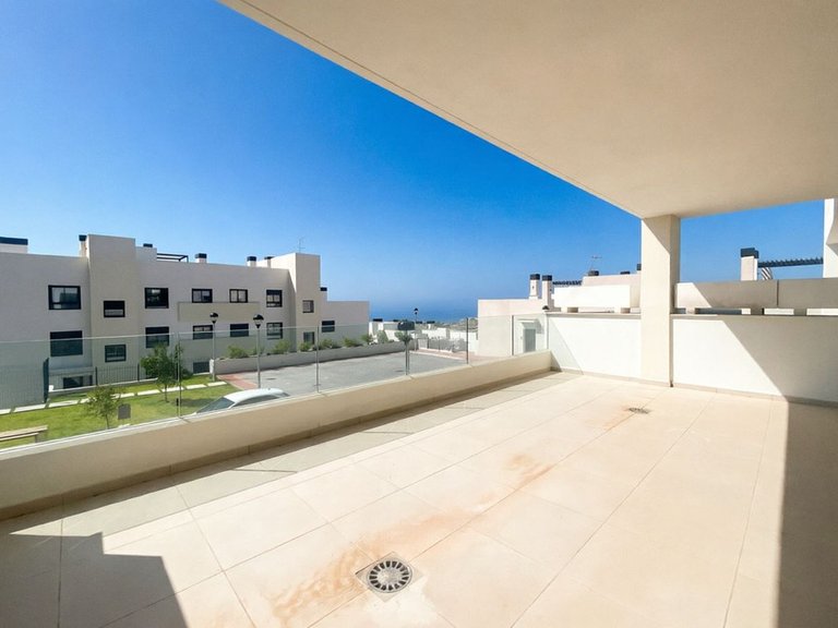 Apartment for Sale in Benalmadena, Malaga 10