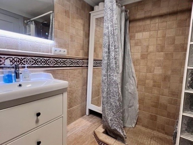 Apartment for Sale in San Pedro De Alcántara, Malaga 19