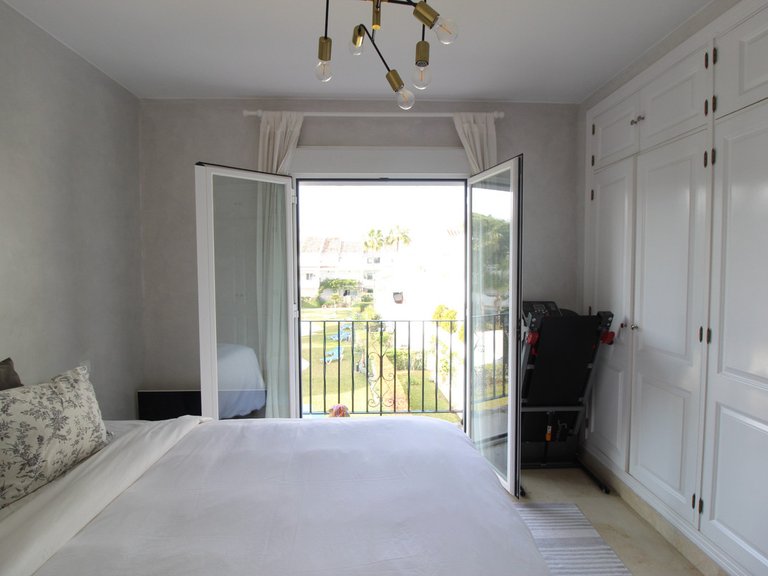 Apartment for Sale in El Presidente, Malaga 14