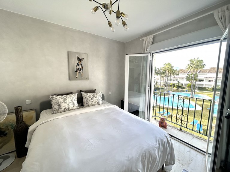 Apartment for Sale in El Presidente, Malaga 3
