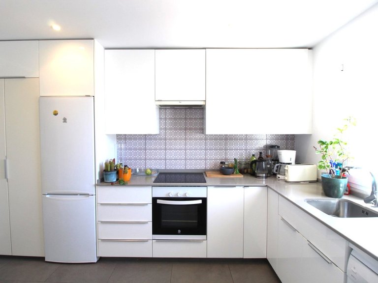 Apartment for Sale in El Presidente, Malaga 8