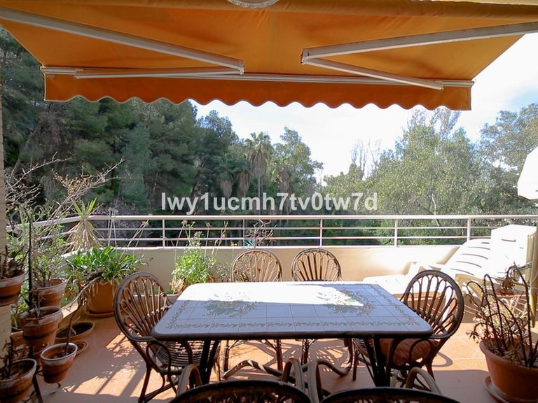 Apartment for Sale in Cerrado De Calderón, Malaga 12