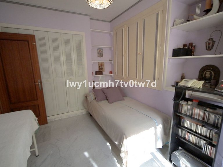 Apartment for Sale in Cerrado De Calderón, Malaga 25