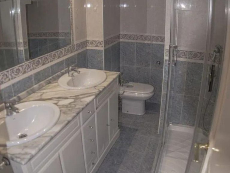 Apartment for Sale in Marbella, Malaga 23