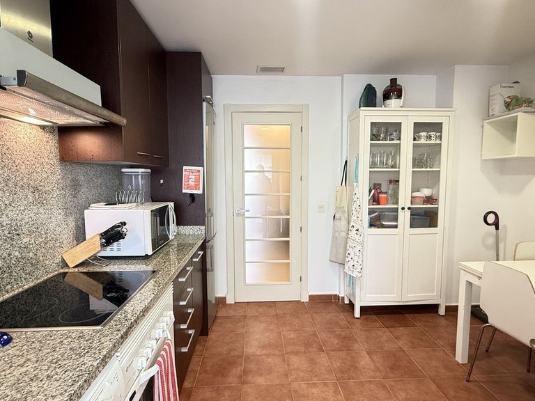 Apartment for Sale in Estepona, Malaga 18