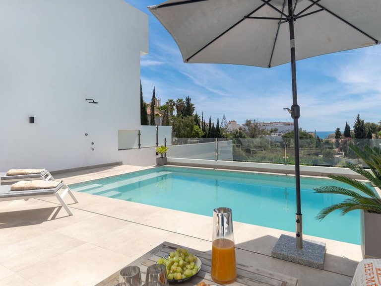Town House for Sale in Torreblanca, Malaga 6