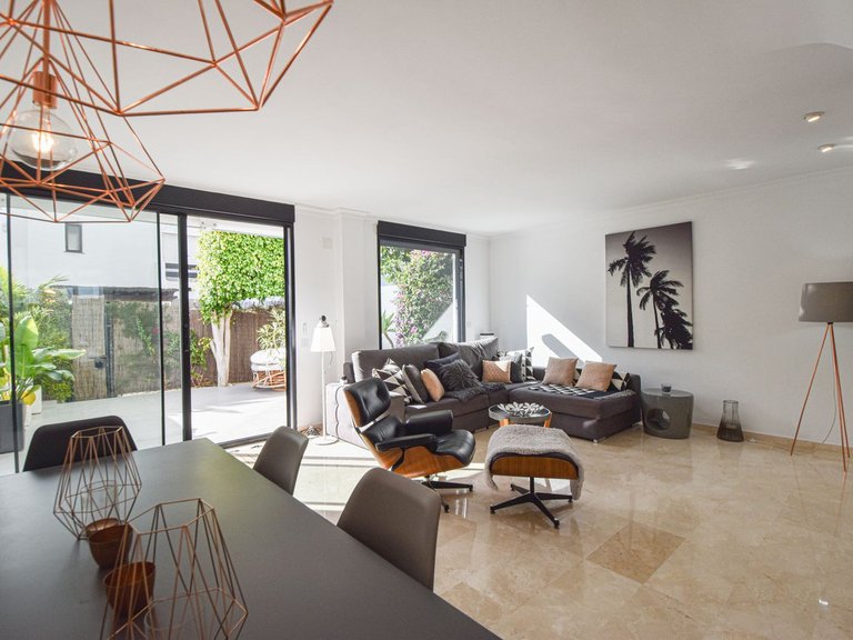 Villa for Sale in San Pedro De Alcántara, Malaga 2