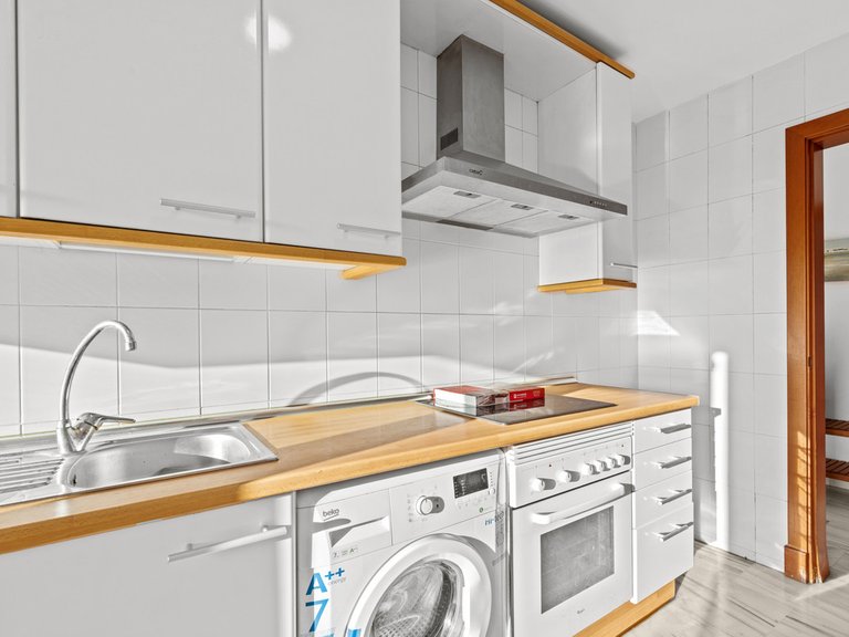 Apartment for Sale in Estepona, Malaga 6