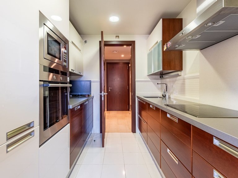 Apartment for Sale in Nueva Andalucía, Malaga 3