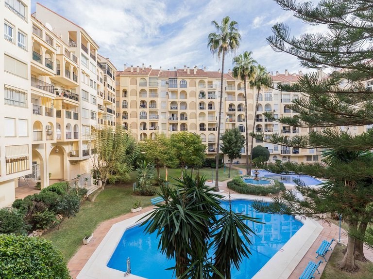 Apartment for Sale in Fuengirola, Malaga 1