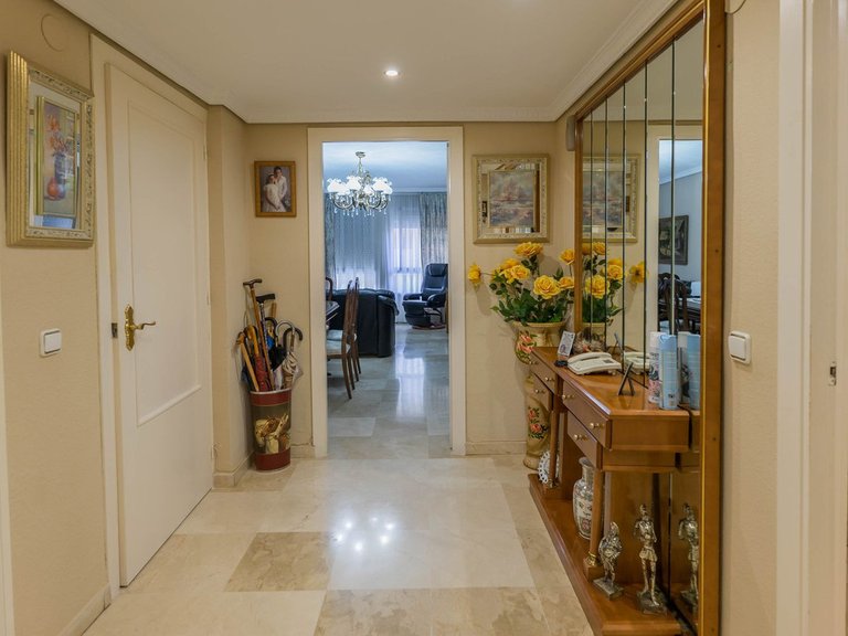 Apartment for Sale in Fuengirola, Malaga 2
