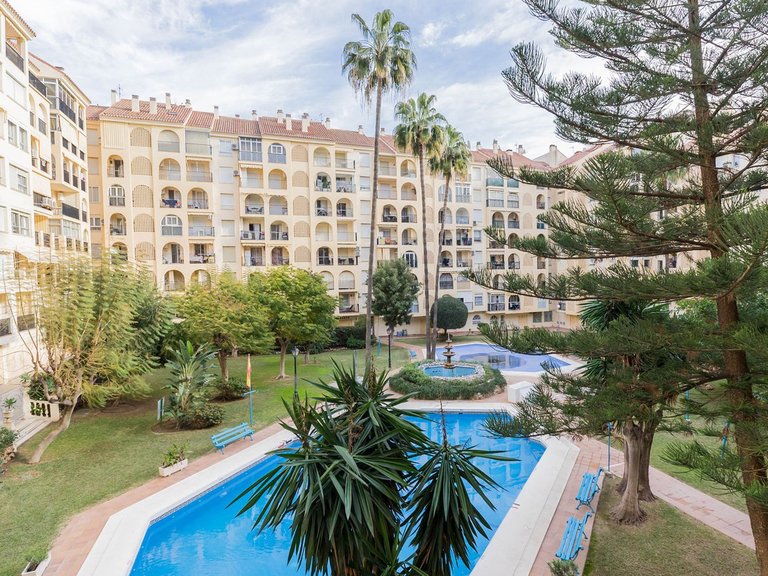 Apartment for Sale in Fuengirola, Malaga 42