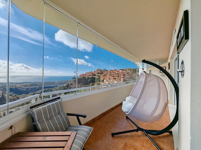 Apartment for Sale in Calahonda, Malaga 2