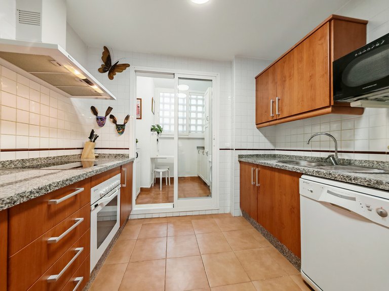 Apartment for Sale in Calahonda, Malaga 8