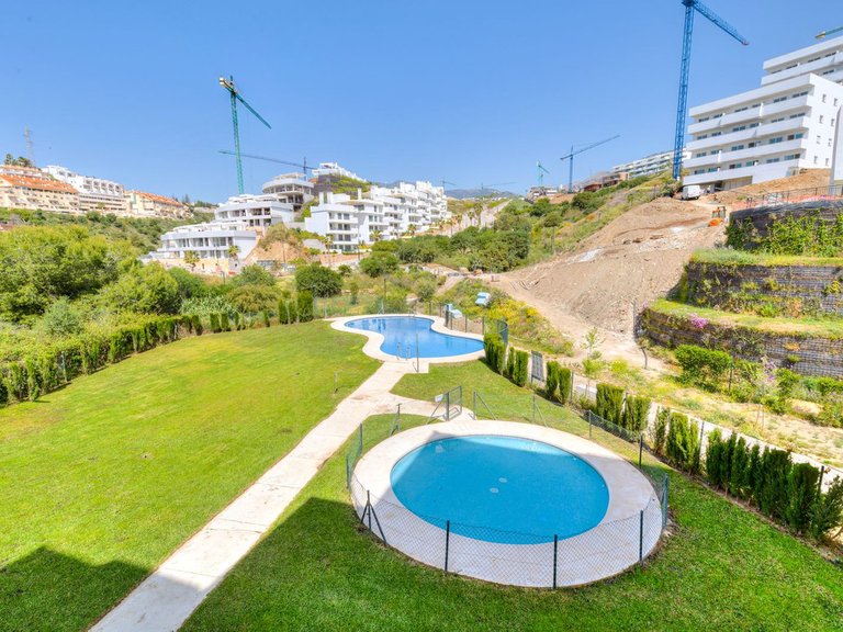 Penthouse for Sale in Carvajal, Malaga 26