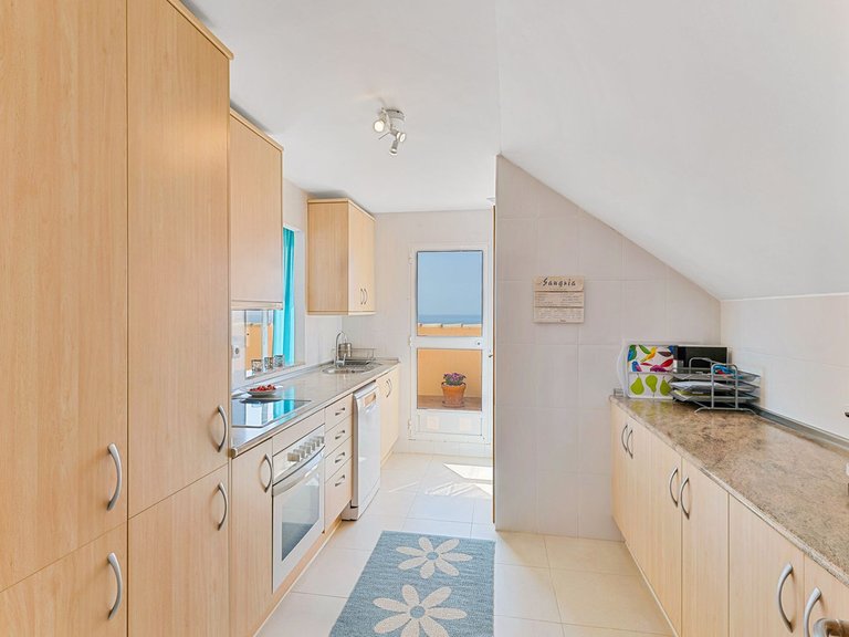 Penthouse for Sale in Carvajal, Malaga 7