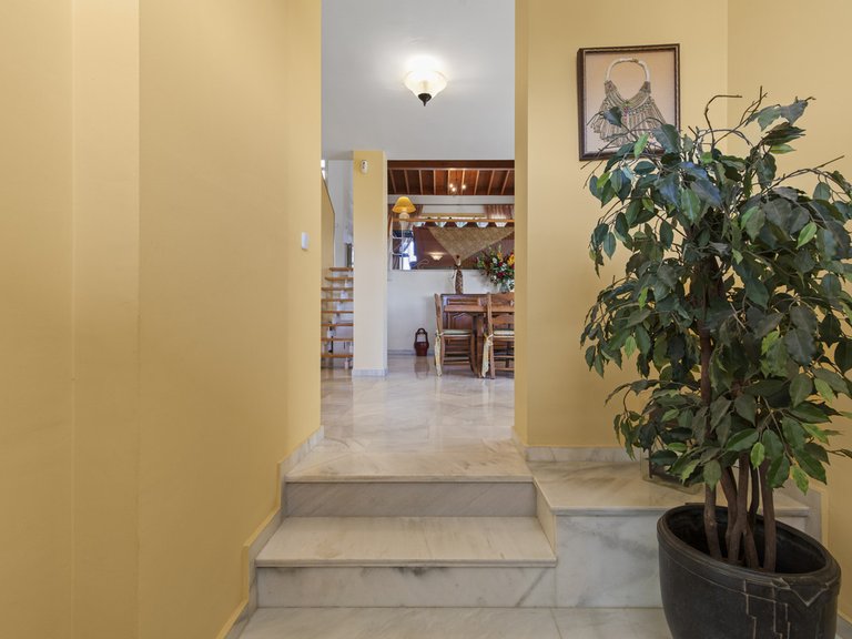 Villa for Sale in Benahavís, Malaga 10