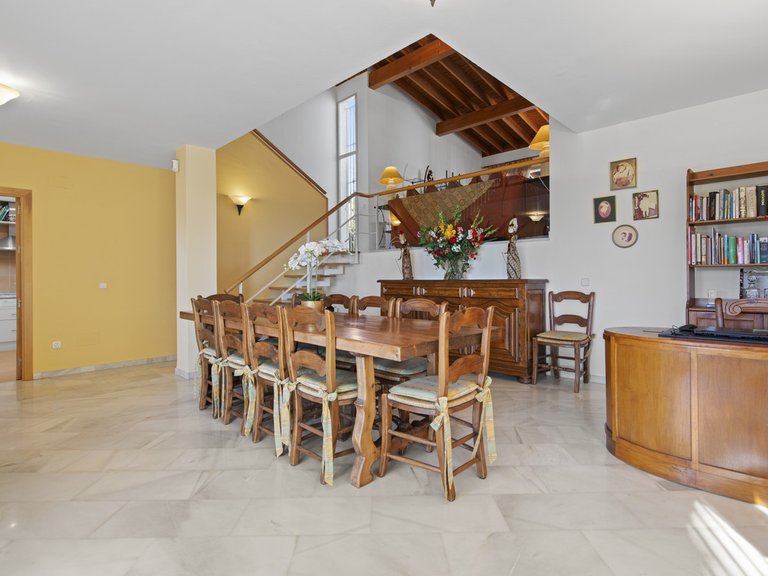 Villa for Sale in Benahavís, Malaga 12