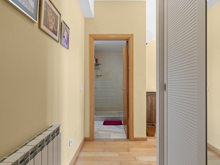 Villa for Sale in Benahavís, Malaga 14