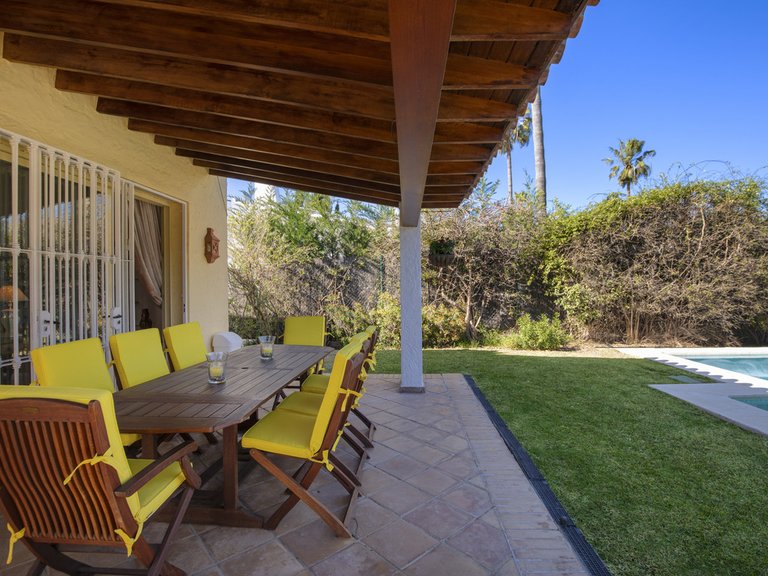 Villa for Sale in Benahavís, Malaga 27