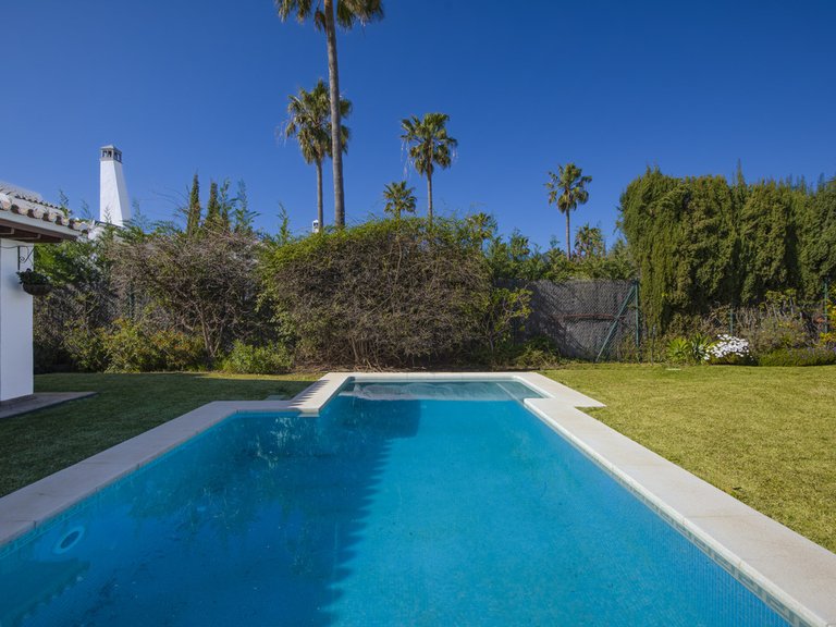 Villa for Sale in Benahavís, Malaga 31