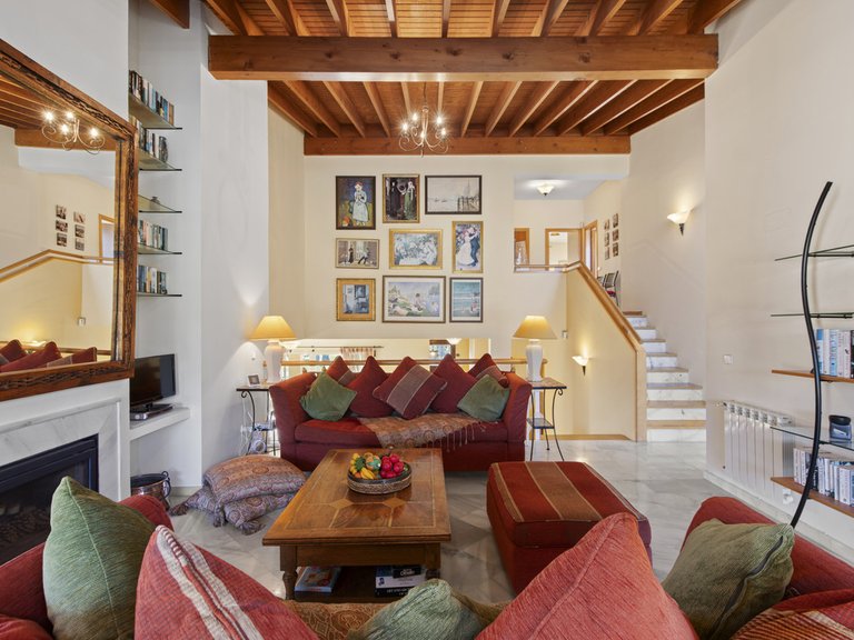 Villa for Sale in Benahavís, Malaga 4
