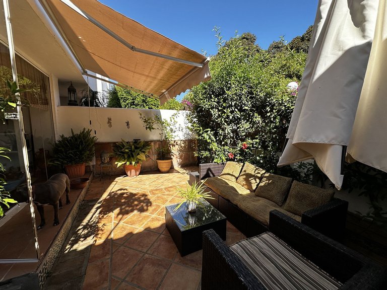 Villa for Sale in Nagüeles, Malaga 19