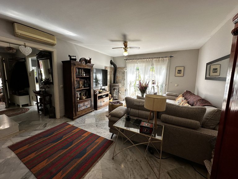 Villa for Sale in Nagüeles, Malaga 2