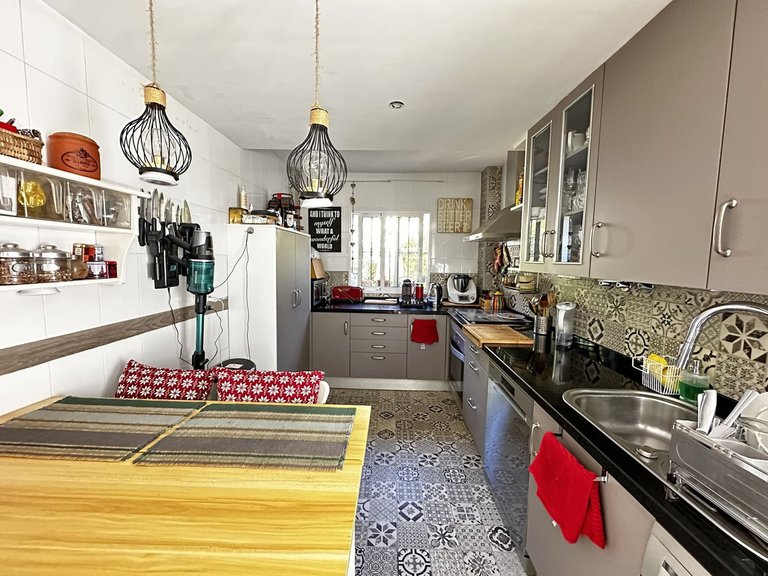 Villa for Sale in Nagüeles, Malaga 4