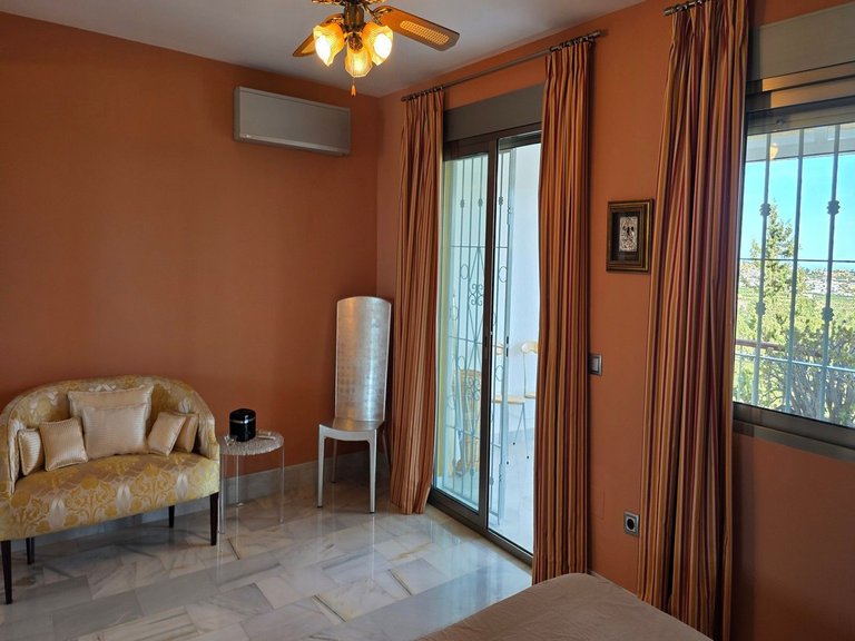 Villa for Sale in Mijas Golf, Malaga 13