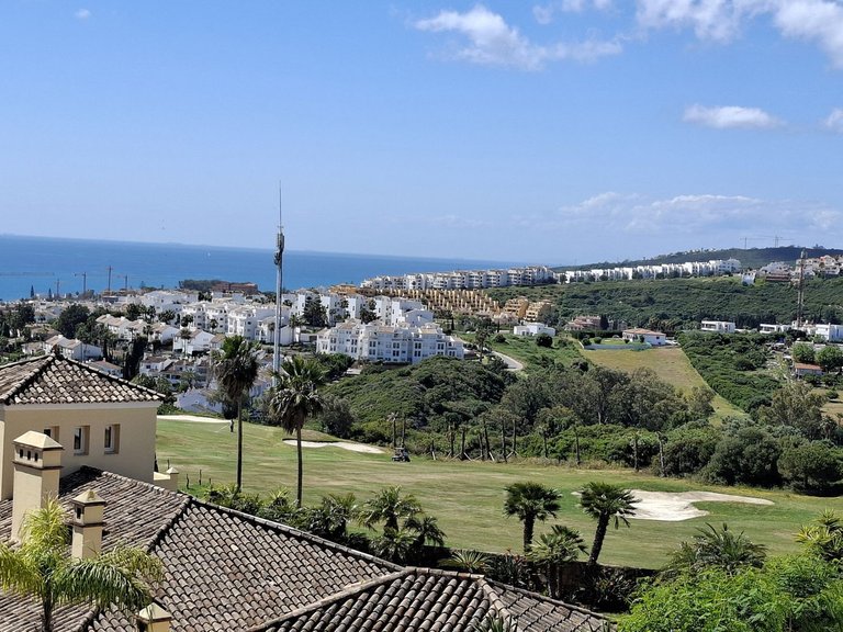 Villa for Sale in La Duquesa, Malaga 2