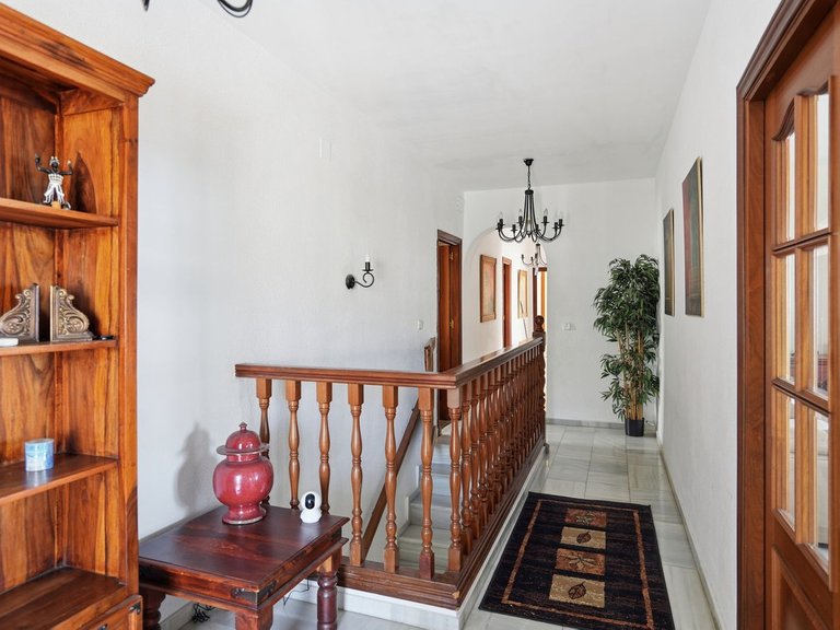 Villa for Sale in Benalmadena, Malaga 12