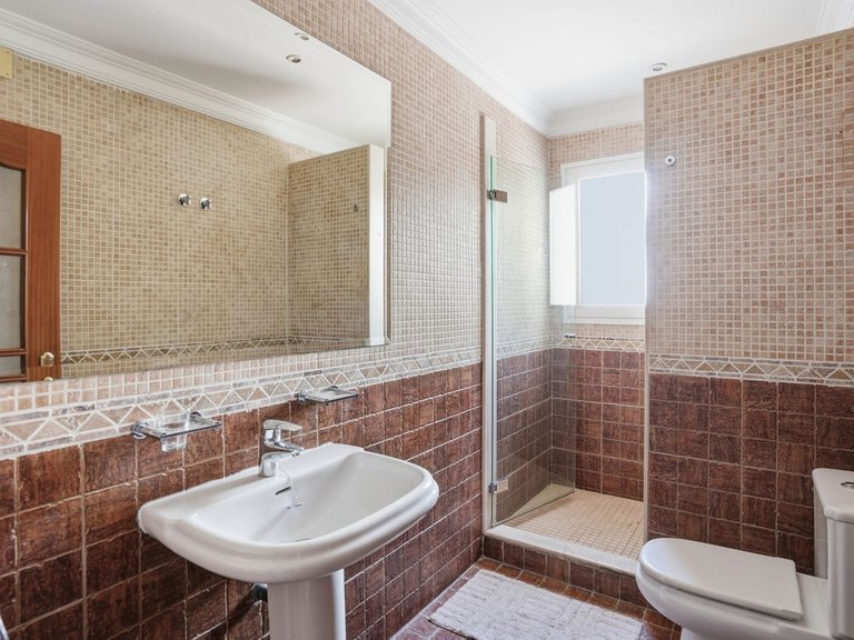 Villa for Sale in Benalmadena, Malaga 25