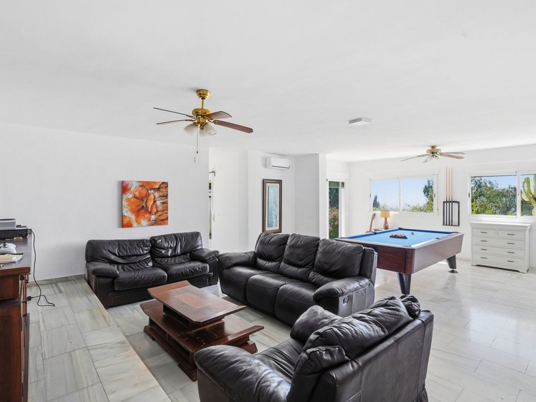 Villa for Sale in Benalmadena, Malaga 28