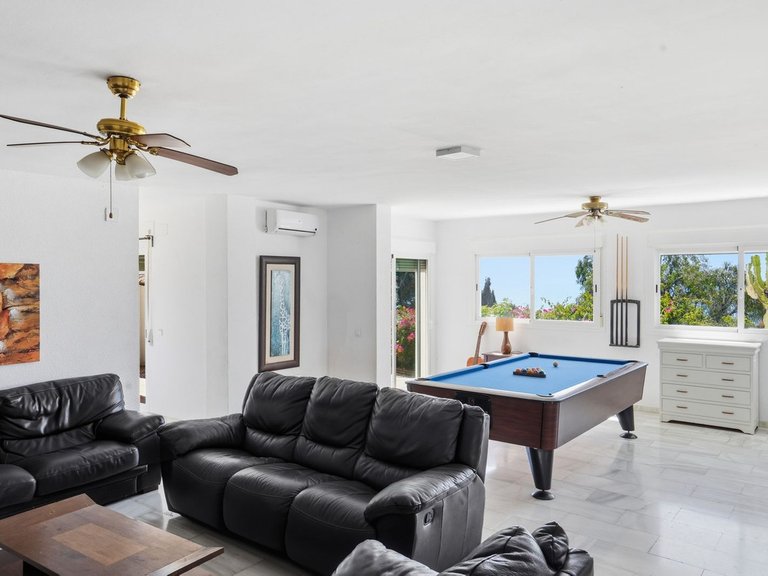 Villa for Sale in Benalmadena, Malaga 30