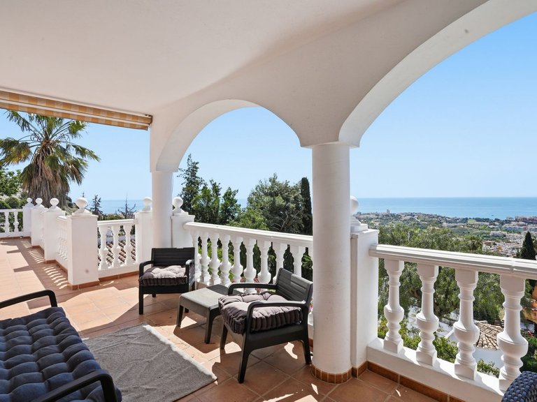 Villa for Sale in Benalmadena, Malaga 4