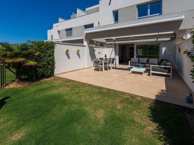 Villa for Sale in La Cala Golf, Malaga 1