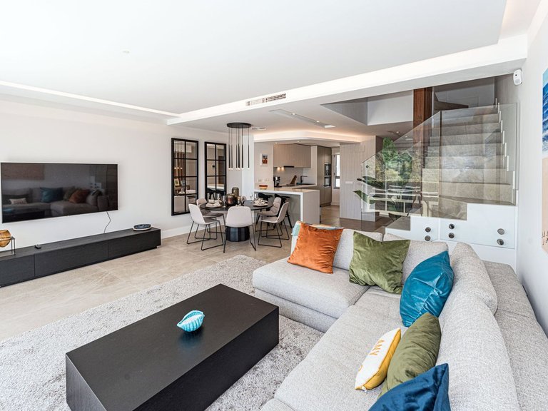 Villa for Sale in La Cala Golf, Malaga 4