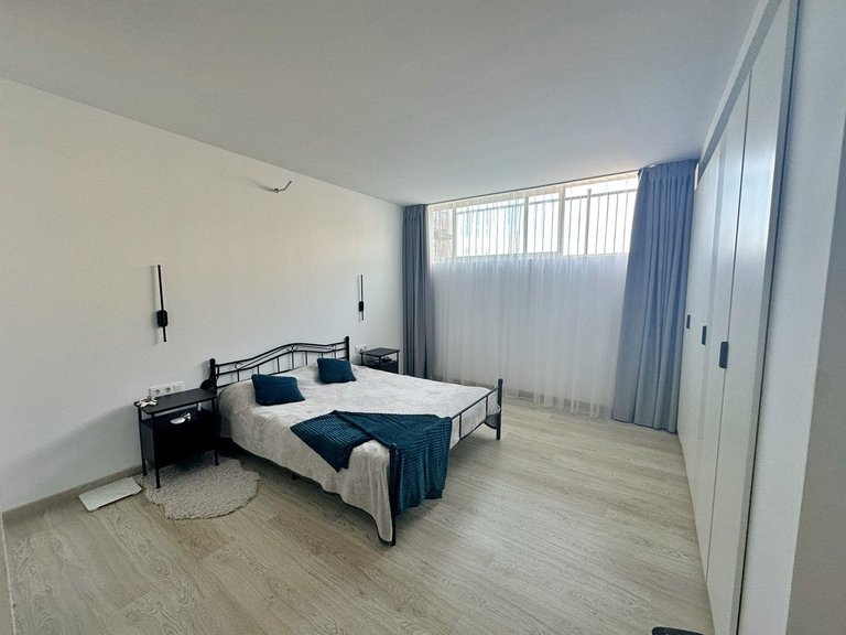 Apartment for Sale in El Paraiso, Malaga 28