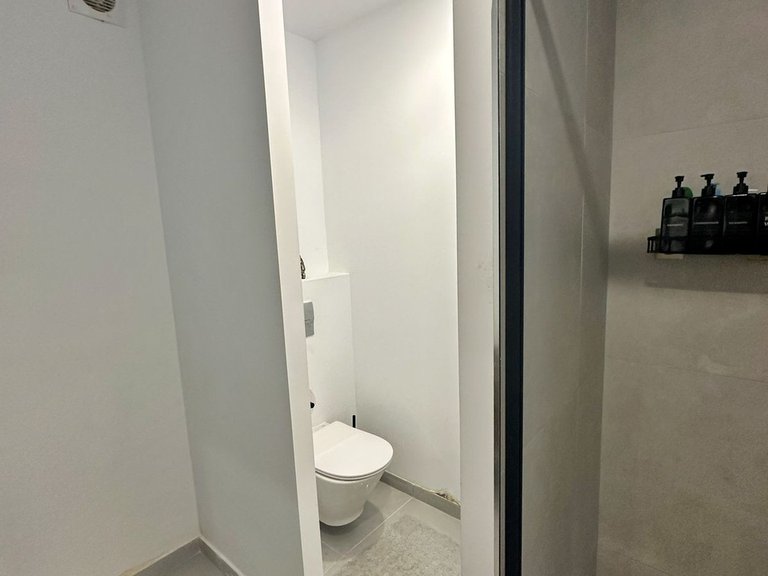 Apartment for Sale in El Paraiso, Malaga 32