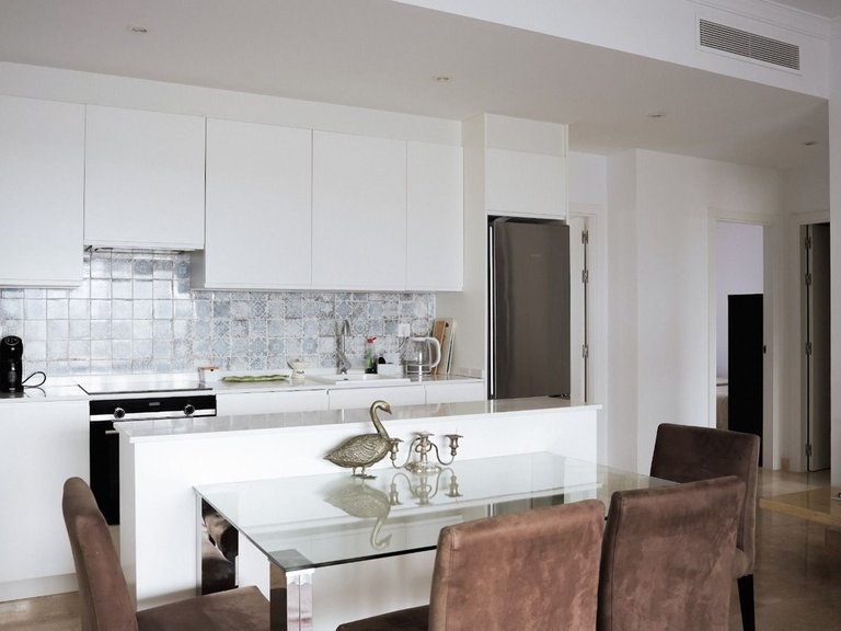 Apartment for Sale in El Paraiso, Malaga 7