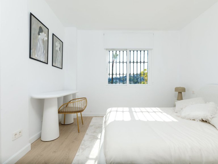 Apartment for Sale in La Quinta, Malaga 15