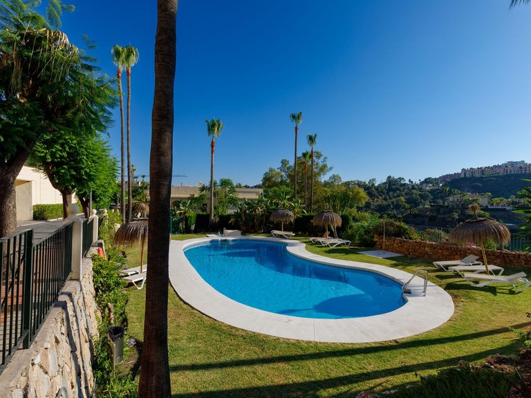 Apartment for Sale in La Quinta, Malaga 34