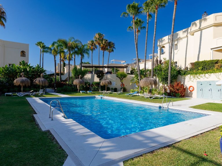 Apartment for Sale in La Quinta, Malaga 35
