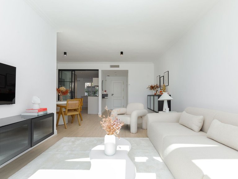 Apartment for Sale in La Quinta, Malaga 4