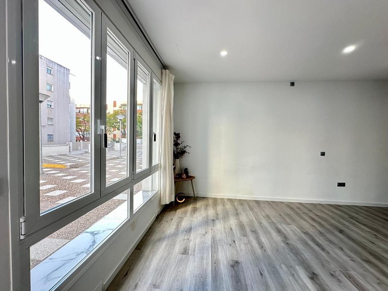 Apartment for Sale in Benalmadena, Malaga 5